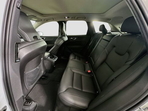 Used 2020 Volvo XC60 T5 Inscription w/ Protection Package AWD/4WD image 29