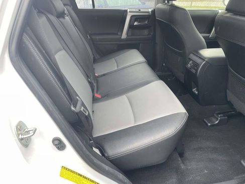 Used 2024 Toyota 4Runner SR5 Premium image 45