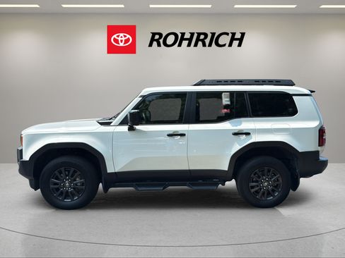 Used 2025 Toyota Land Cruiser 1958 AWD/4WD image 9