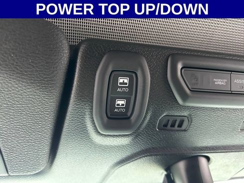 Used 2023 Jeep Wrangler Unlimited Sahara AWD/4WD image 18