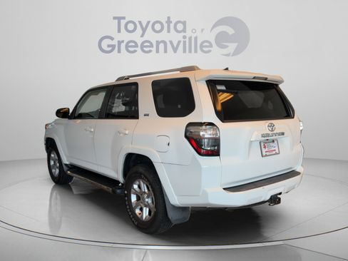 Used 2014 Toyota 4Runner SR5 RWD image 4