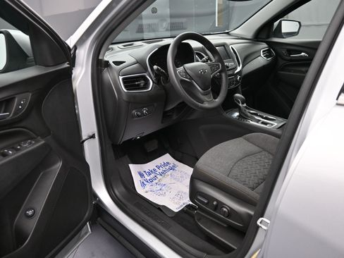 Certified 2022 Chevrolet Equinox LT FWD image 9