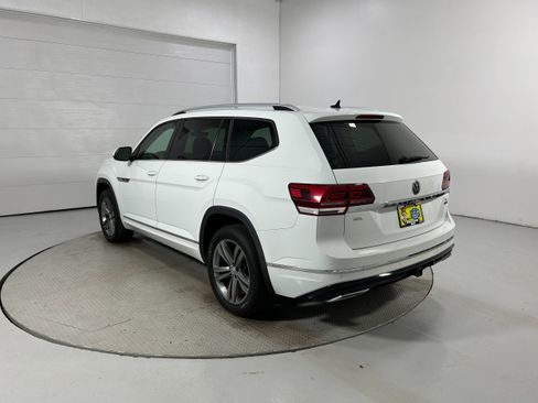 Used 2018 Volkswagen Atlas SEL w/ R-Line Package AWD/4WD image 21