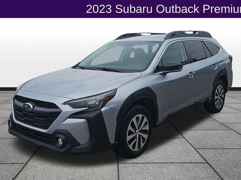 Used 2023 Subaru Outback Premium AWD/4WD image 1