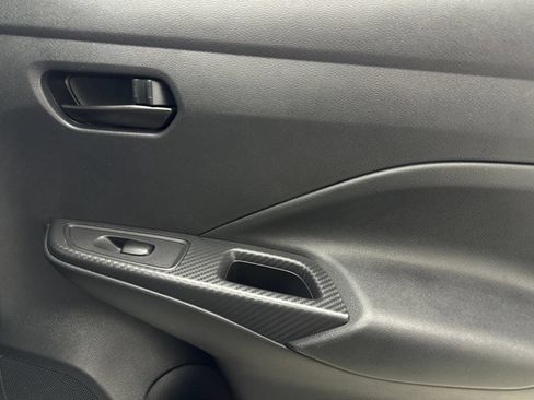 Used 2025 Nissan Versa S w/ Trunk Package FWD image 44
