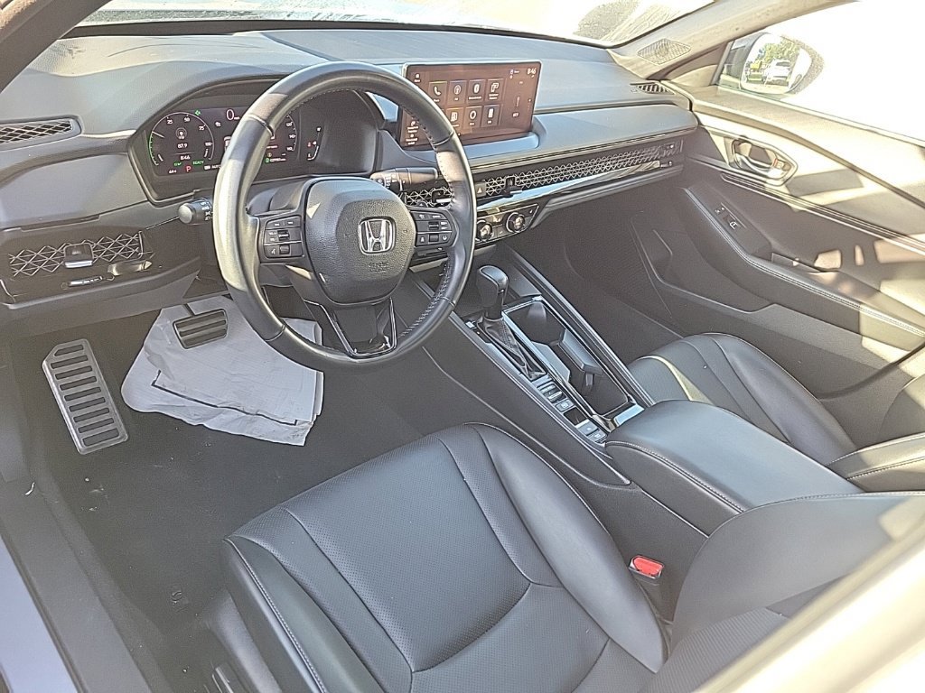 Used 2023 Honda Accord Sport image 7