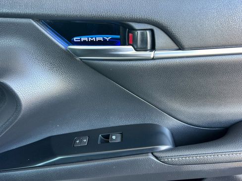 Certified 2020 Toyota Camry XSE image 21