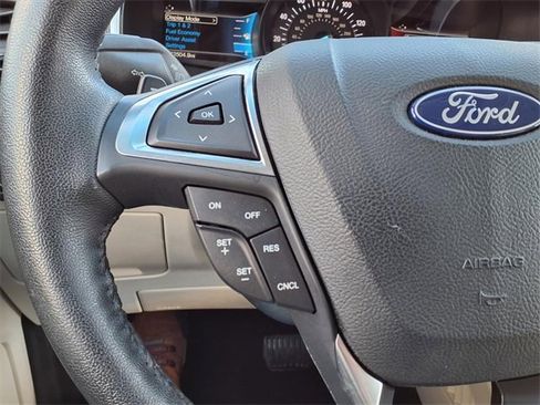 Used 2018 Ford Edge Titanium w/ Equipment Group 301A image 23