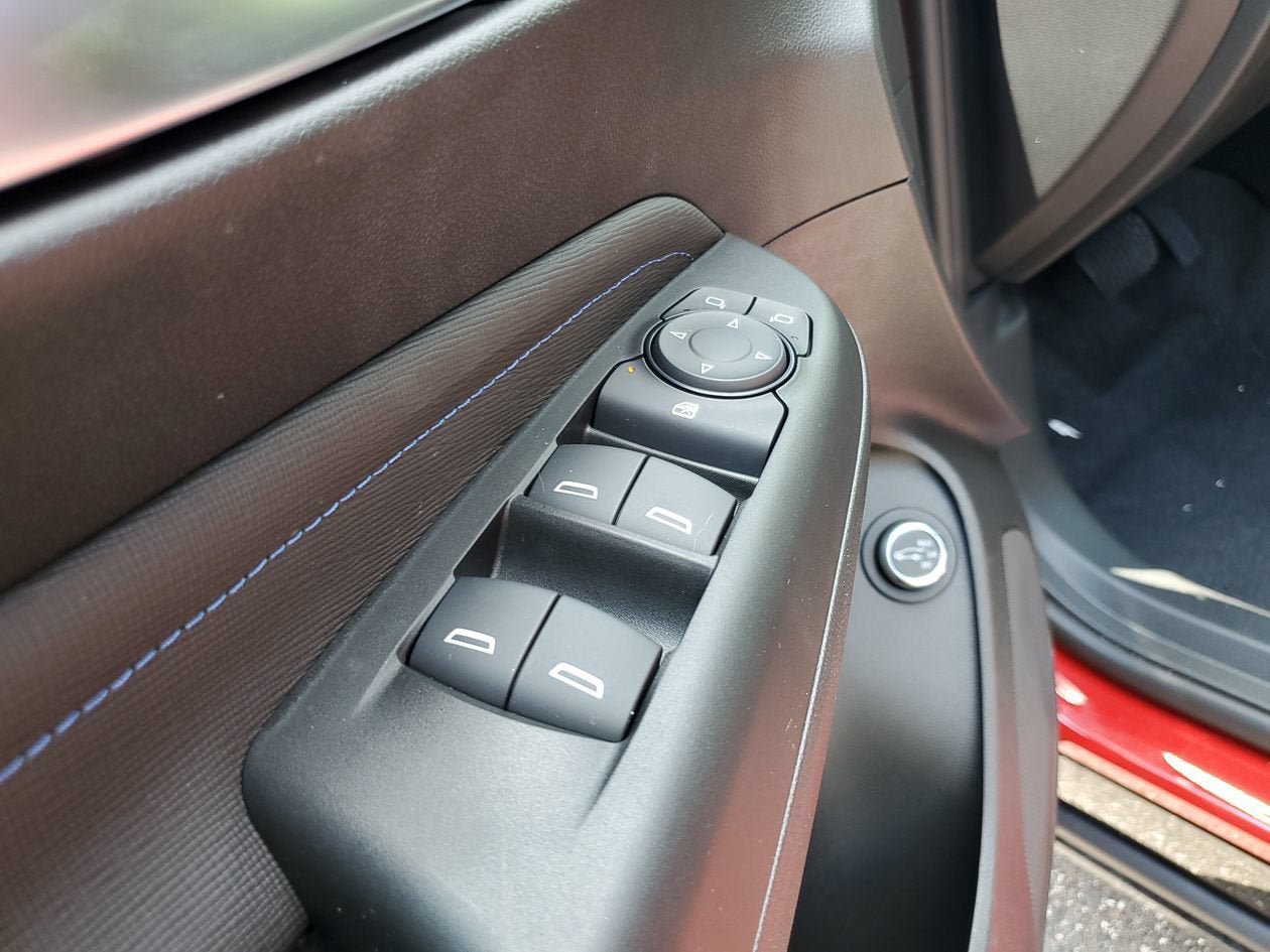 New 2026 Buick Envista Sport Touring w/ Convenience II Package FWD image 17