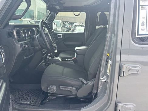 Used 2021 Jeep Wrangler Unlimited Sport image 28