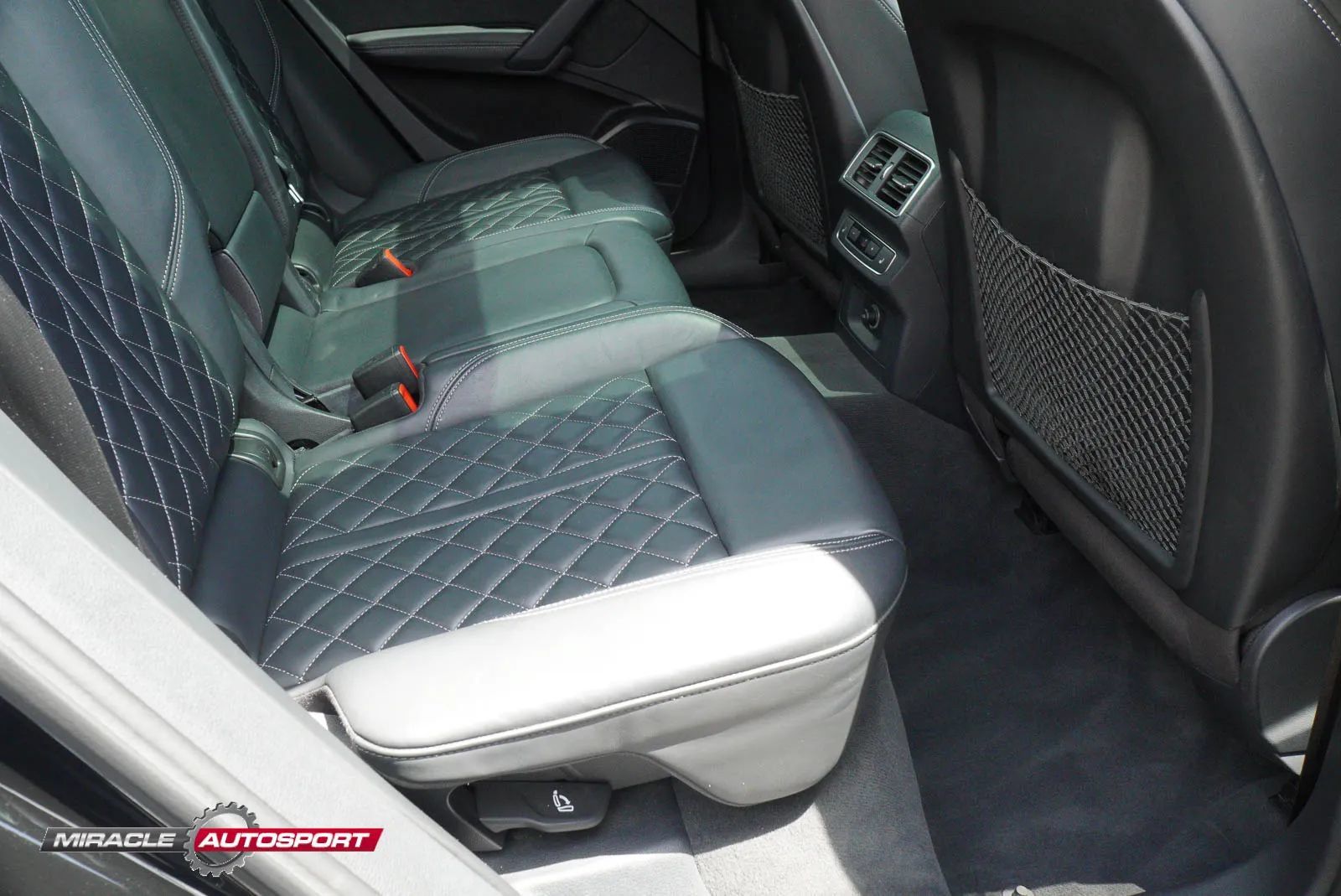 Used 2018 Audi SQ5 Premium Plus w/ Navigation Package AWD/4WD image 38