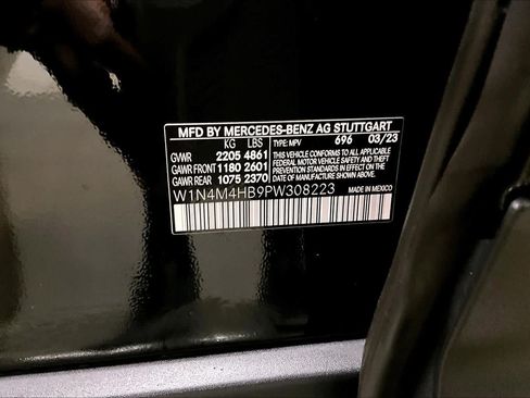 Certified 2023 Mercedes-Benz GLB 250 4MATIC image 34