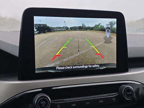 Used 2022 Ford Escape SEL w/ Technology Package image 18