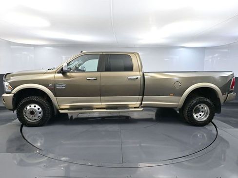 Used 2015 RAM 3500 Laramie Longhorn image 9