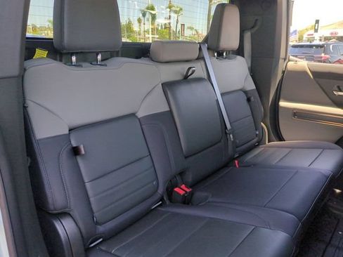 Certified 2025 GMC Hummer EV 3X w/ LPO, Dark Essentials Package AWD/4WD image 25