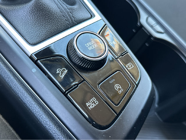 Used 2025 Kia Sportage LX FWD image 29