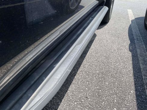 Used 2019 Chevrolet Tahoe LT AWD/4WD image 4