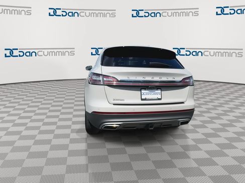 Used 2023 Lincoln Nautilus Reserve w/ Equipment Group 201A AWD/4WD image 7