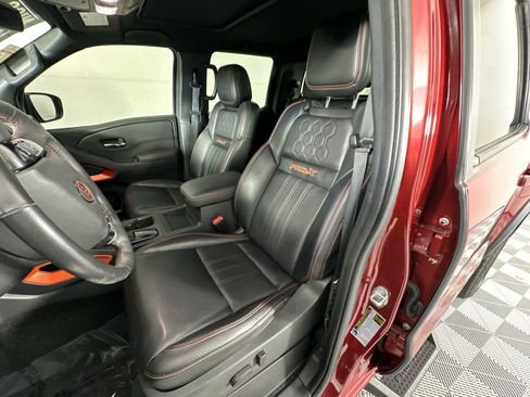 Used 2023 Nissan Frontier Pro-X w/ Pro-X Premium Package RWD image 11
