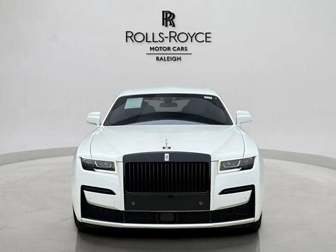 Used 2023 Rolls-Royce Ghost AWD/4WD image 2