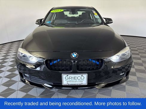 Used 2013 BMW 320i xDrive Sedan AWD/4WD image 3