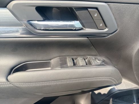 New 2027 GMC Terrain Elevation AWD/4WD image 23