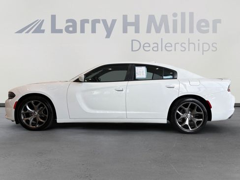 Used 2015 Dodge Charger SXT w/ Plus Group RWD image 2