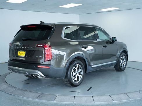 Used 2020 Kia Telluride EX FWD image 7