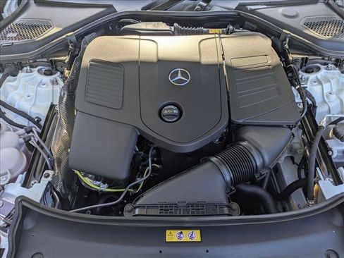 New 2026 Mercedes-Benz E 350 4MATIC Sedan image 17