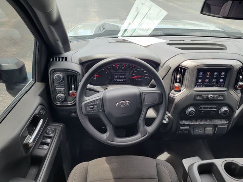 Certified 2025 Chevrolet Silverado 2500 Custom w/ Custom Value Package AWD/4WD image 20