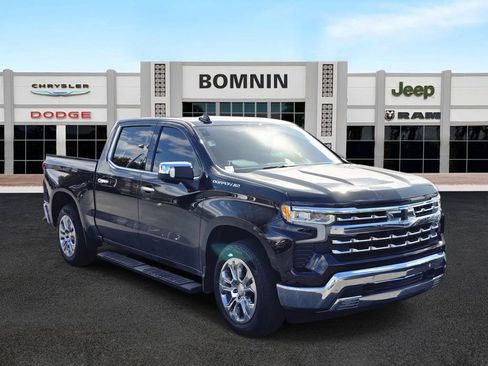 Used 2024 Chevrolet Silverado 1500 LTZ image 2