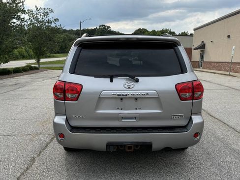 Used 2008 Toyota Sequoia SR5 image 7