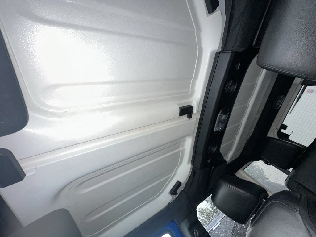Used 2015 Jeep Wrangler Unlimited Sahara AWD/4WD image 18