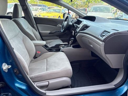 Used 2012 Honda Civic LX image 17