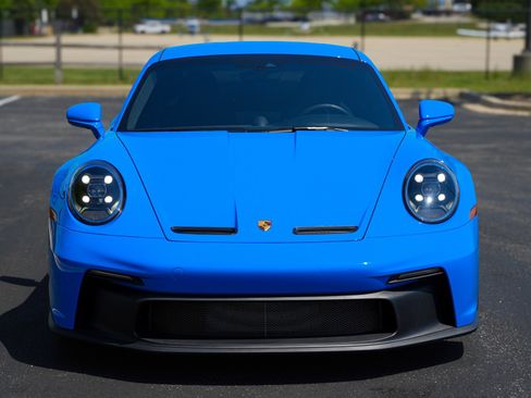 Used 2022 Porsche 911 GT3 RWD image 2
