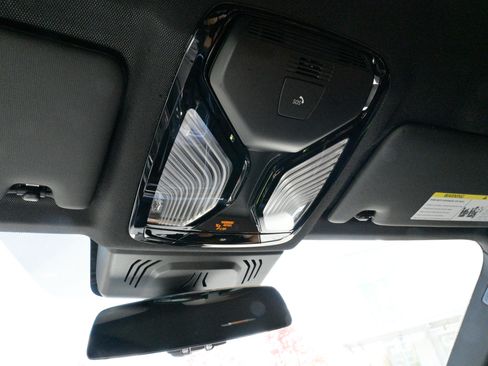 Used 2024 BMW M3 Competition w/ M Driver's Package image 33