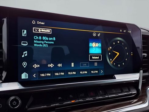 Used 2024 Chevrolet Silverado 1500 LT Trail Boss image 6