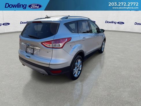 Used 2015 Ford Escape Titanium image 3