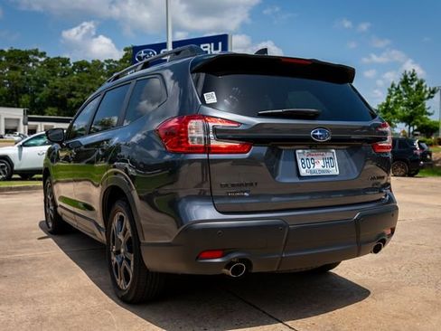 Certified 2025 Subaru Ascent Onyx Edition AWD/4WD image 4