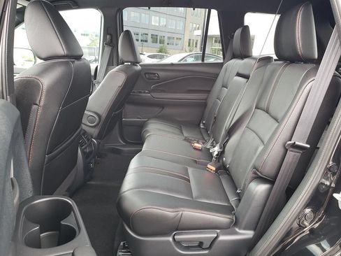 Used 2023 Honda Passport TrailSport image 33