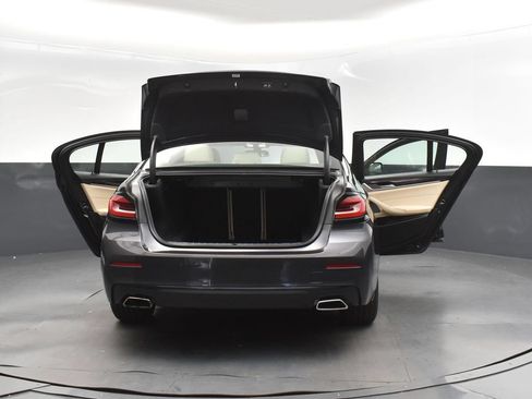 Used 2022 BMW 540i w/ Premium Package RWD image 52