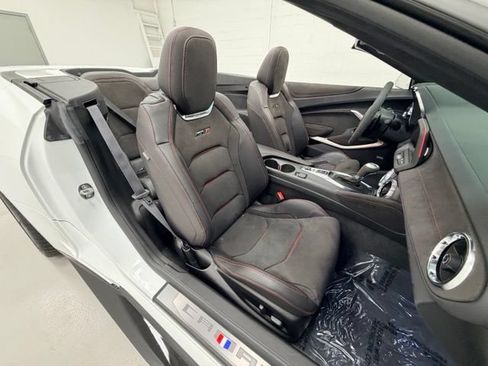 Certified 2023 Chevrolet Camaro ZL1 RWD image 29