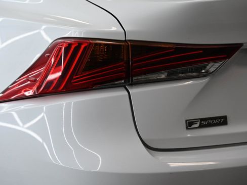 Used 2017 Lexus IS 350 F Sport w/ F Sport Package image 12