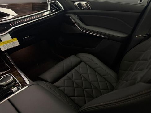 New 2026 BMW X5 xDrive50e image 23
