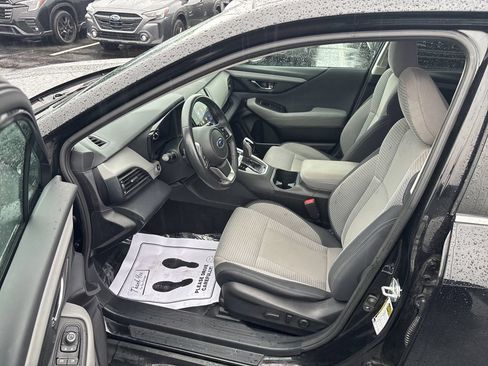 Certified 2024 Subaru Outback Premium AWD/4WD image 9
