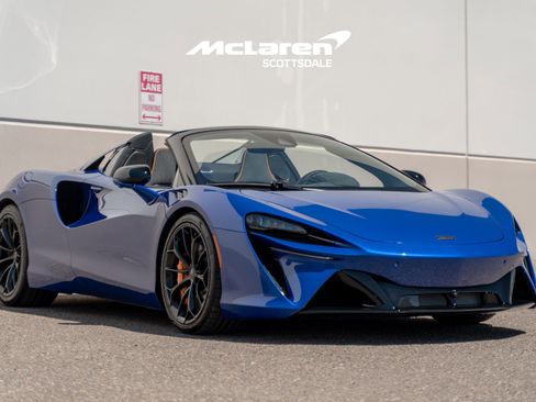 New 2026 McLaren Artura Spider RWD image 9