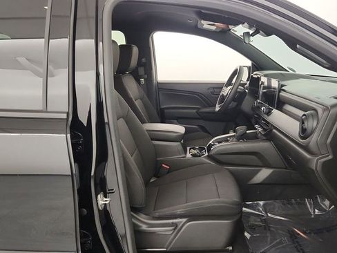 Used 2024 Chevrolet Colorado Trail Boss w/ Technology Package image 27