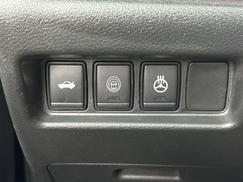 Used 2021 Nissan Maxima SR w/ Sport Mat Group image 36