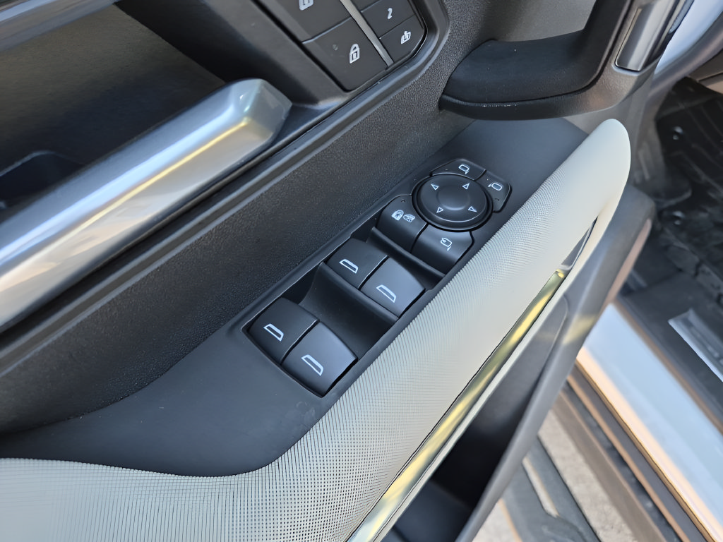 New 2026 GMC Hummer EV 4x4 Crew Cab image 16