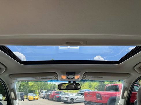 Used 2014 Lexus GX 460 image 31